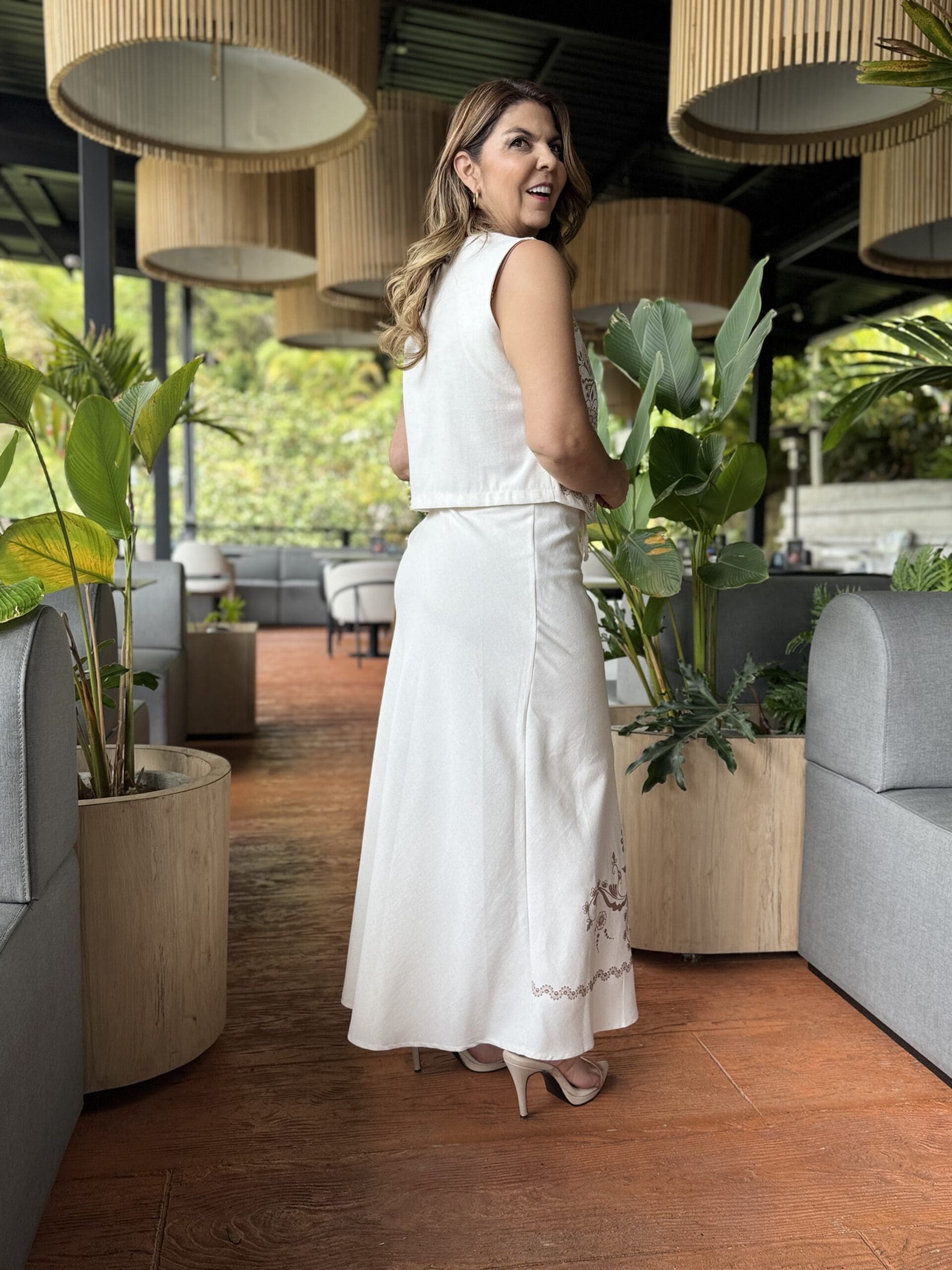 IMG_3814 Set Falda-Blusa - Image 3