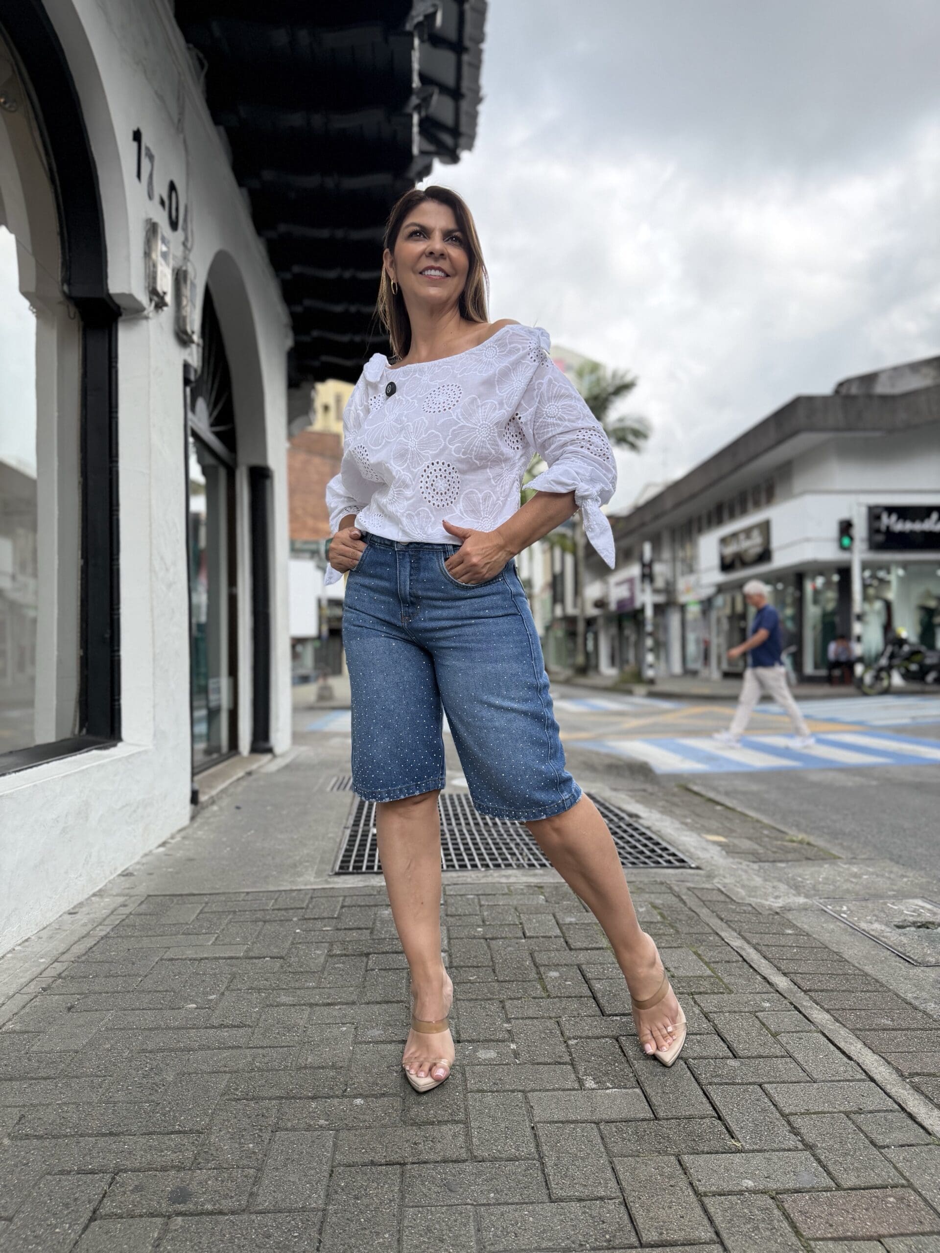 IMG_4622 (1) Bermuda - Image 1